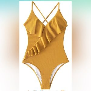 Cupshe Ruffled Swim Suit One Piece
